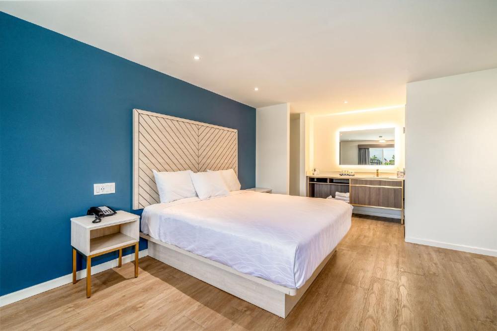 King Room interior